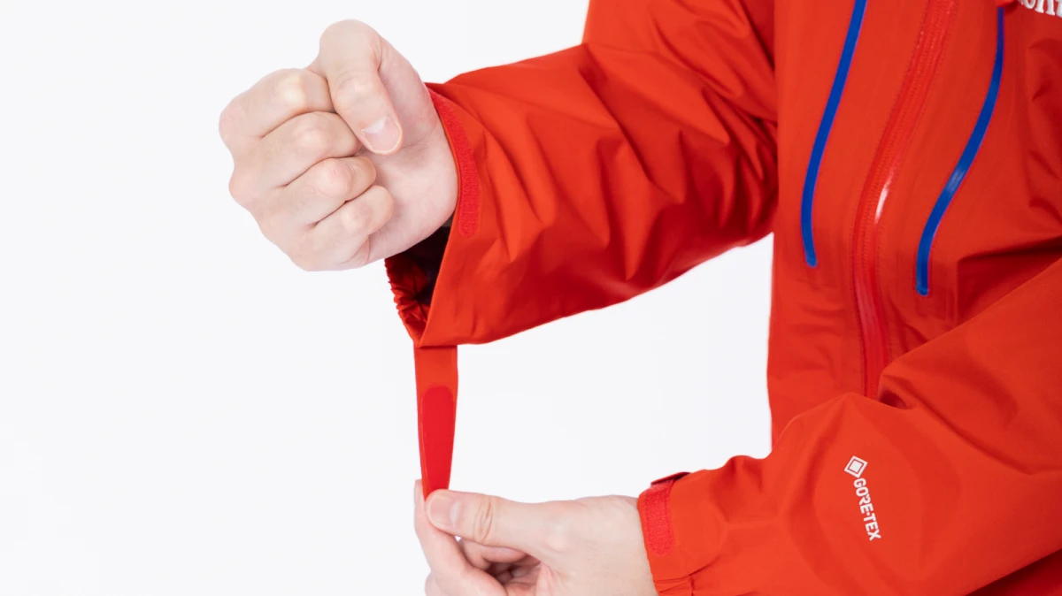 Adjusting the cuff using an alpine cuff system