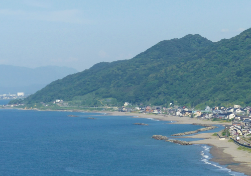 The coastline of Itoigawa City and Myoko City