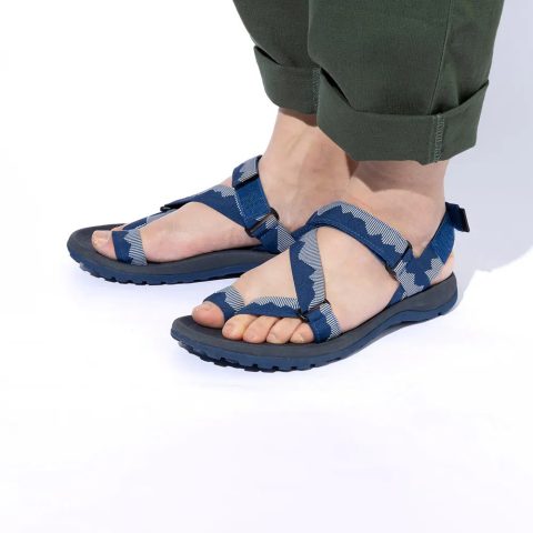 Split Toe Aqua Gripper Sandals
