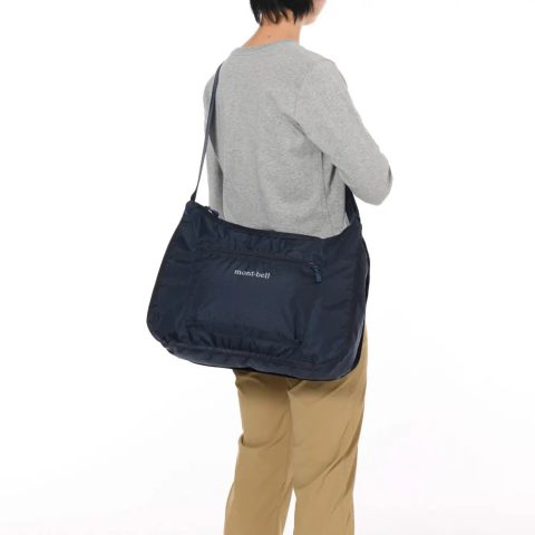 Light Weight Shoulder Bag M