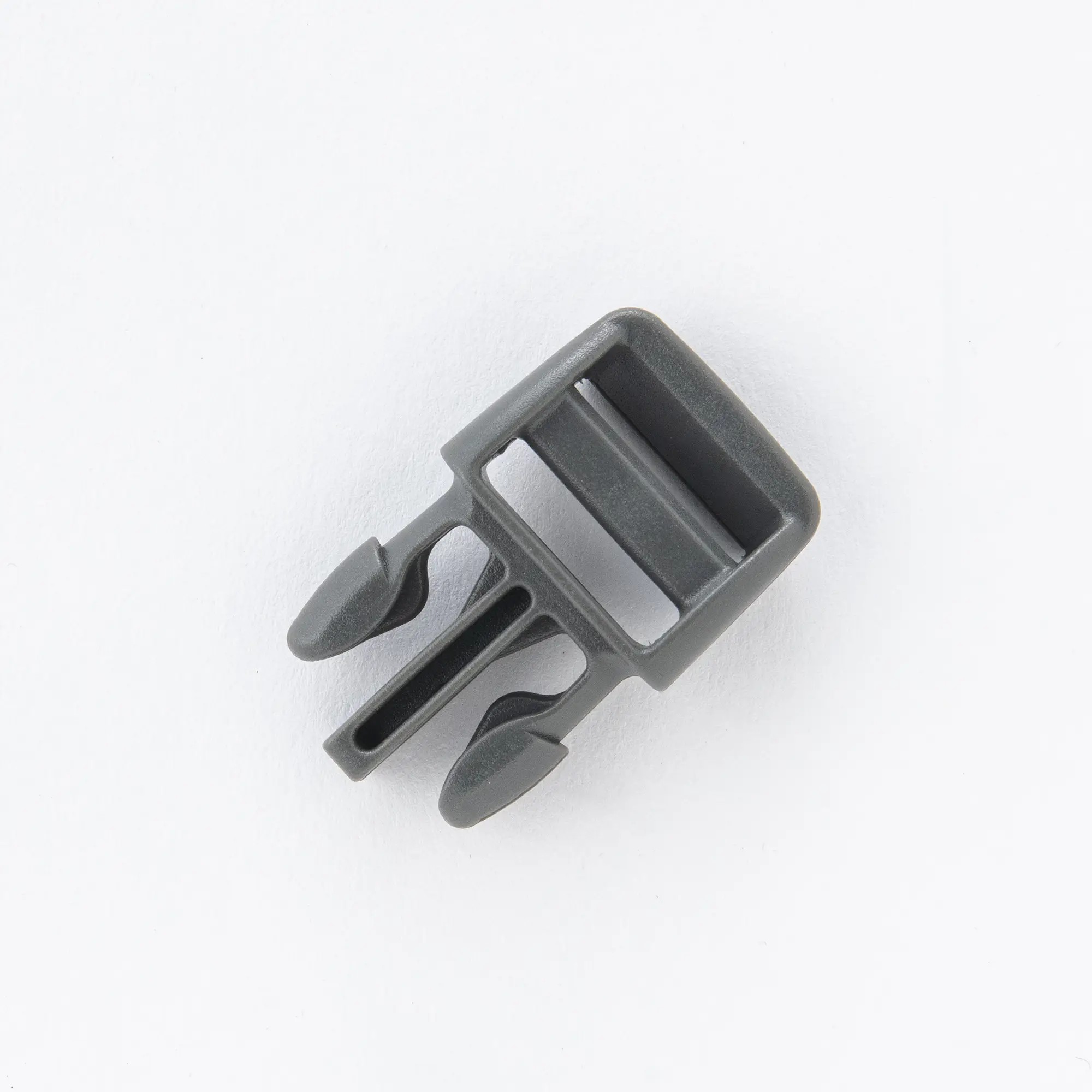 Alpine Helmet Buckle